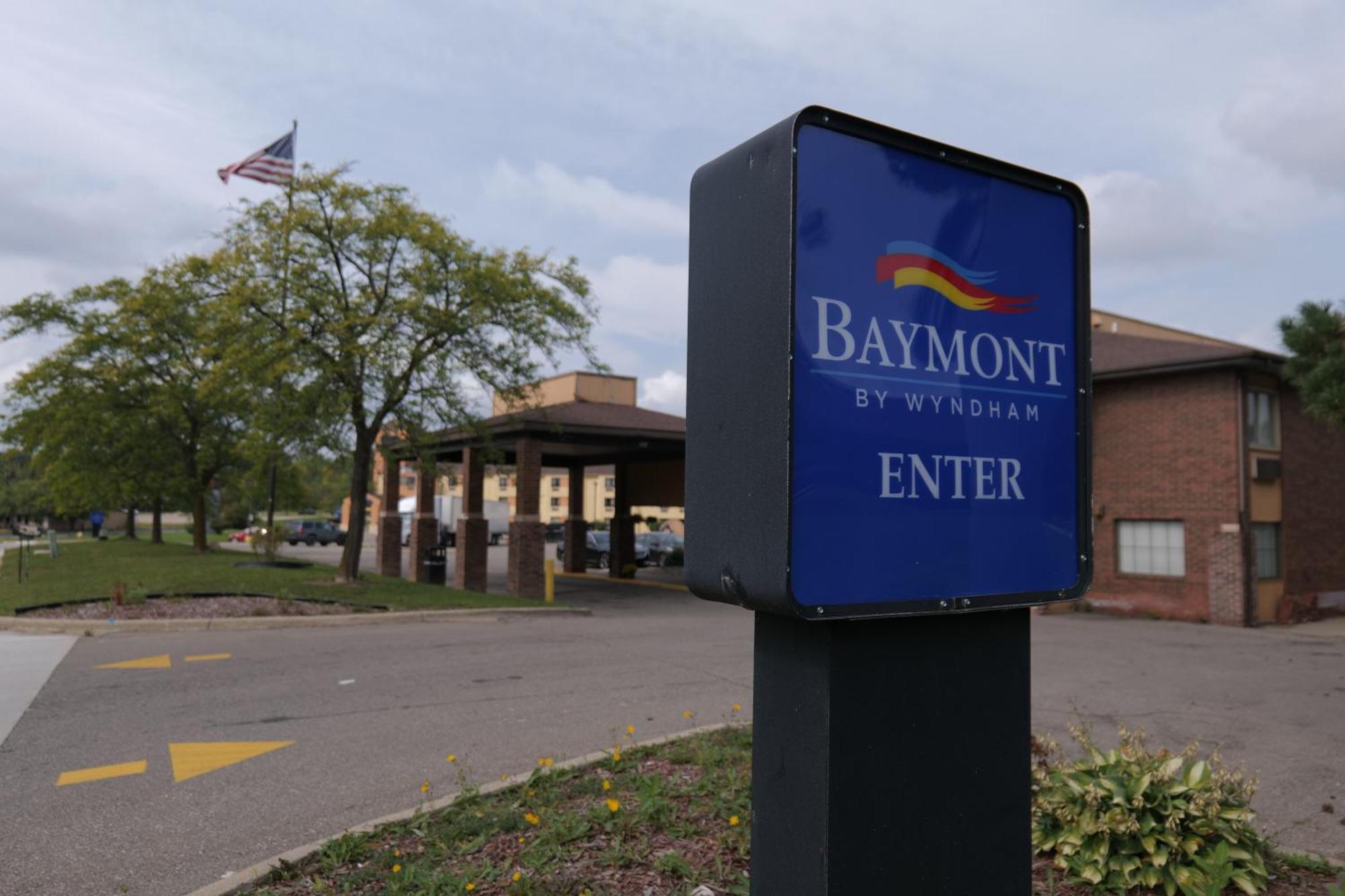 Hotel Baymont By Wyndham Flint Airport North Exteriér fotografie