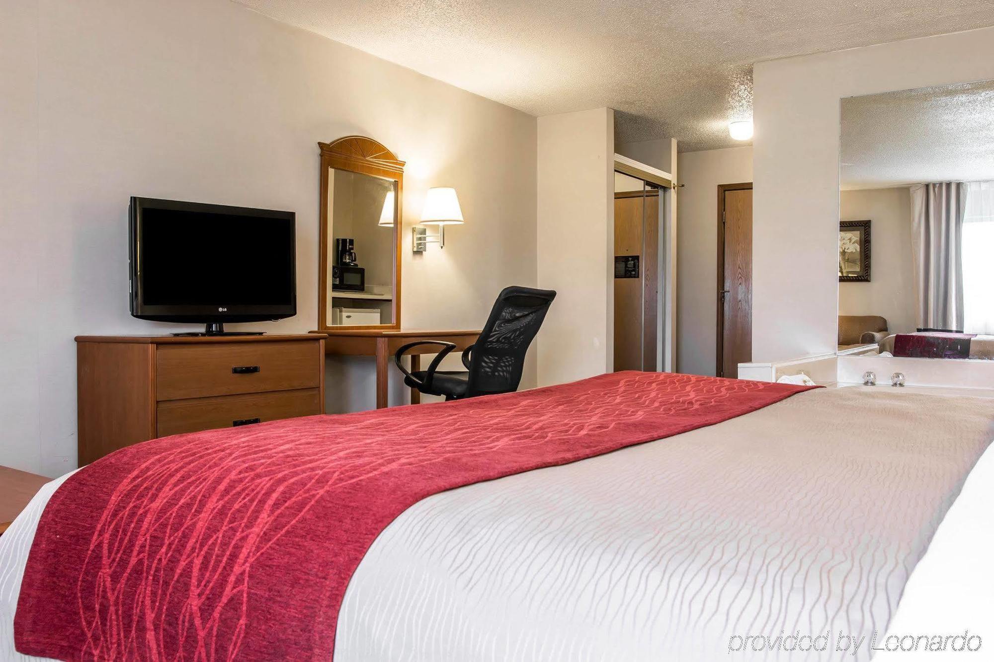 Hotel Baymont By Wyndham Flint Airport North Exteriér fotografie